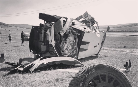 Accident teribil la Raliul Iaşului: maşina lui Simone Tempestini şi Sergiu Itu a fost distrusă - VIDEO