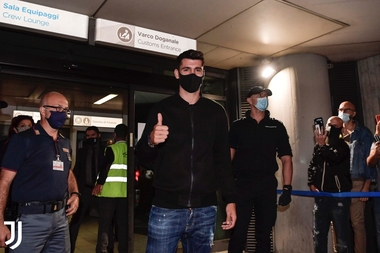 Alvaro Morata a ajuns la Torino, unde va semna un contract cu Juventus