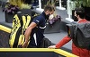 Paire a jucat la Hamburg deşi a fost testat pozitiv din nou. El a abandonat în primul tur