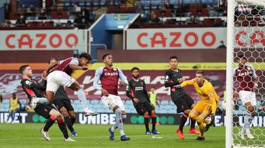 Liverpool a fost învinsă cu scorul de 7-2 de Aston Villa, în Premier League