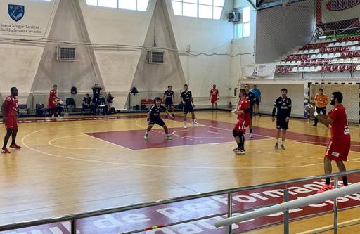 Dinamo Bucureşti, liderul Ligii Naţionale de handbal masculin la finalul turneului de la Sfântu Gheorghe
