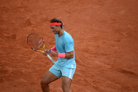 Nadal l-a învins pe Djokovici şi a câştigat pentru a 13-a oară turneul de la Roland Garros, al 20-lea său titlu de grand slam