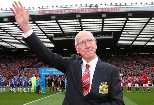 Bobby Charlton suferă de demenţă