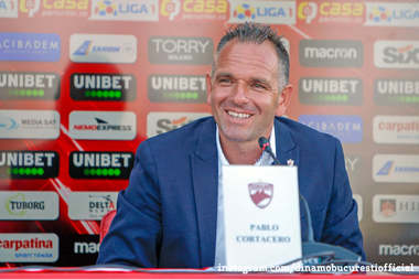 Cortacero îşi continuă la domiciliu tratamentul pentru coronavirus. “Banii vor veni imediat, mă refer la transferul pentru necesităţile imediate ale clubului”, afirmă acţionarul FC Dinamo