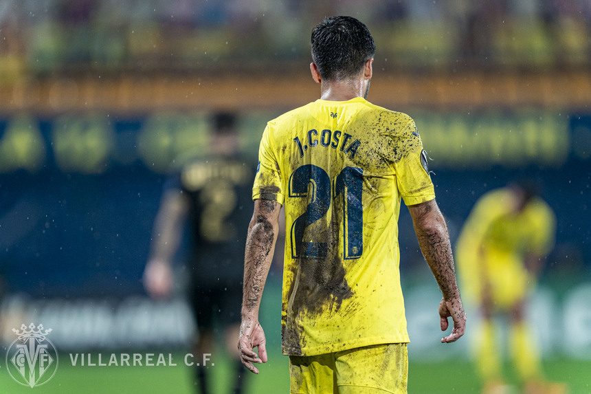 Victorie clară pentru Villarreal în faţa echipei Maccabi Tel Aviv, scor 4-0, în meciul al cărui start a fost întârziat din cauza ploii torenţiale