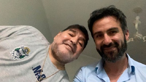 Medic: Maradona va mai rămâne câteva zile în spital