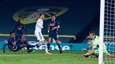 Arsenal a remizat în deplasare cu Leeds, scor 0-0, în Premier League. Londonezii au juca în inferioritate numerică din minutul 51