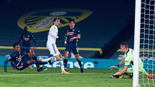 Arsenal a remizat în deplasare cu Leeds, scor 0-0, în Premier League. Londonezii au juca în inferioritate numerică din minutul 51