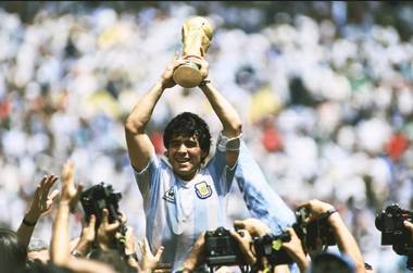 Golurile istorice ale lui Maradona: Mâna lui Dumnezeu şi Golul secolului, în acelaşi meci