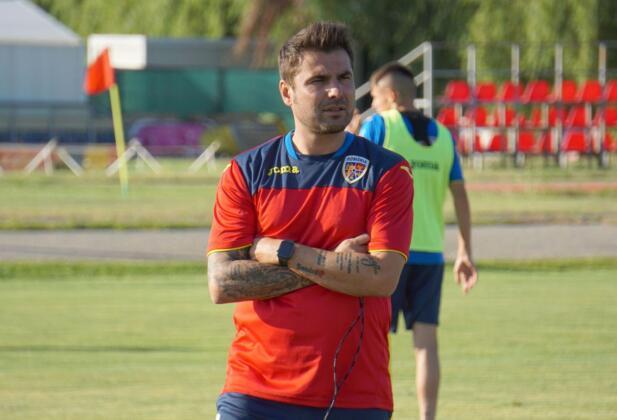 Răzvan Burleanu: Adrian Mutu a infirmat că a fost contactat de CFR Cluj. El rămâne selecţioner al naţionalei de tineret