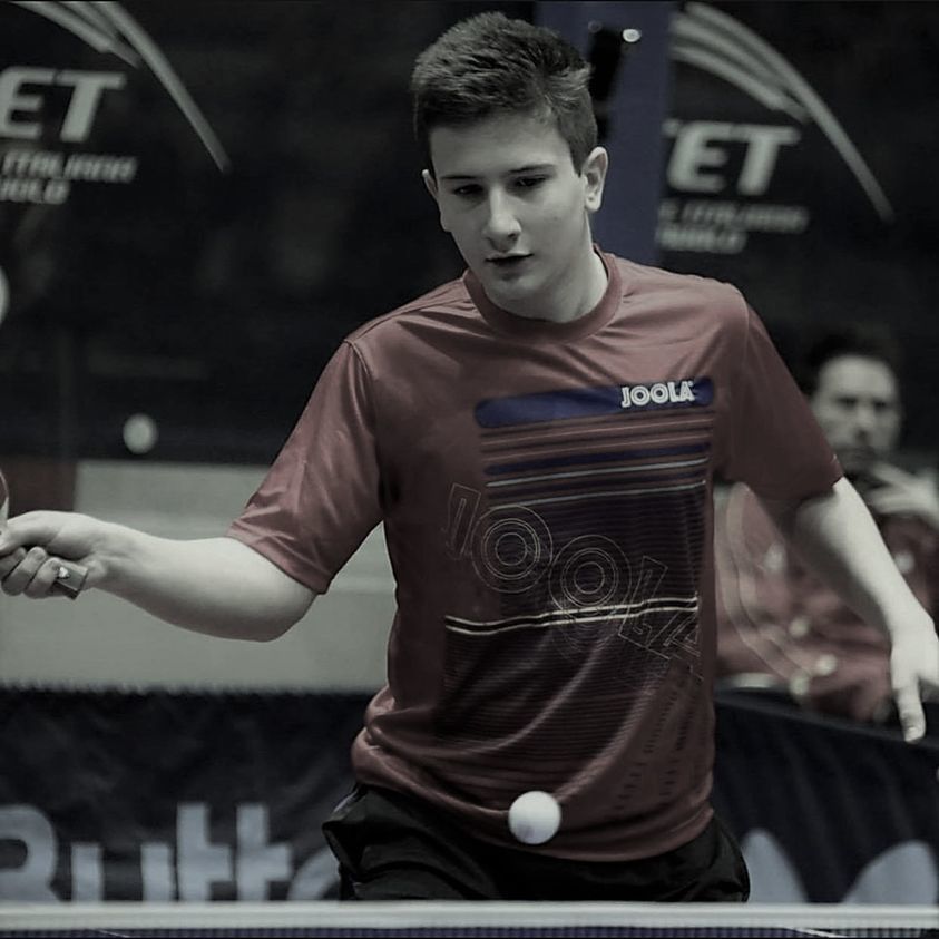 Marius Rădoi, campion balcanic la tenis de masă, a decedat la vârsta de 19, într-un accident rutier