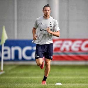 Radu Drăguşin are contract cu Juventus numai până în vară