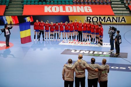 Bogdan Burcea şi Robert Licu nu vor mai conduce naţionala de handbal feminin