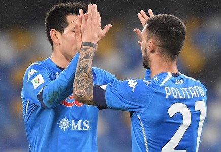 Napoli a învins Spezia, scor 4-2, şi este în semifinalele Cupei Italiei