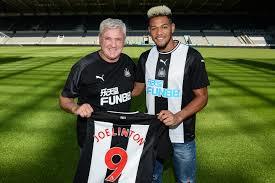 Joelinton (Newcastle) va fi sancţionat după ce a încălcat regulile anti-covid-19 şi s-a dus să se tundă 