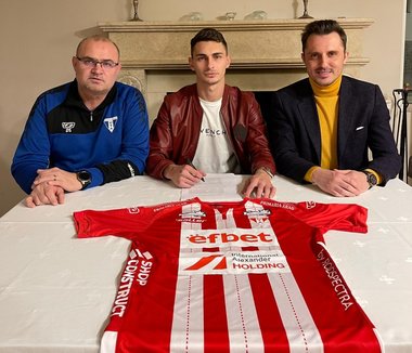 Andrei Peteleu a semnat cu UTA Arad