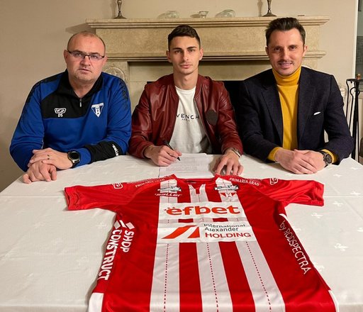 Andrei Peteleu a semnat cu UTA Arad