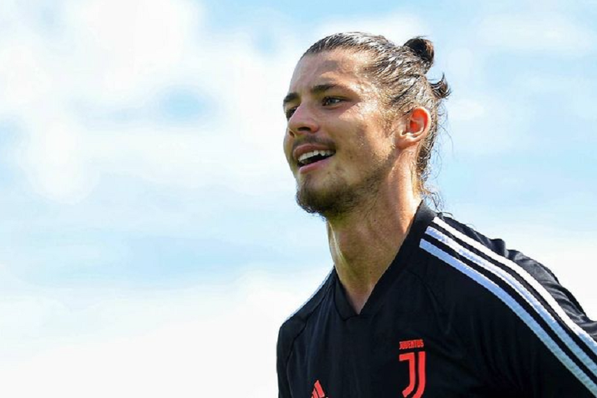Tuttomercatoweb.com: Drăguşin va rămâne la Juventus. El va semna probabil pe cinci ani