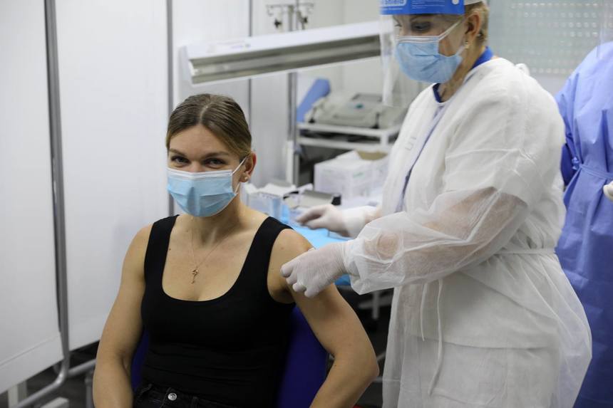 Simona Halep s-a vaccinat împotriva Covid-19 cu serul de la Pfizer: Consider că este spre binele tuturor acest vaccin, sper să se vaccineze cât mai multă lume