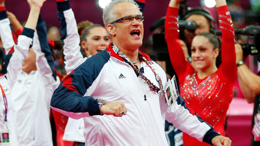 Un fost antrenor al echipei de gimnastică a SUA s-a sinucis după ce a fost pus sub acuzare pentru agresiuni sexuale şi trafic de persoane