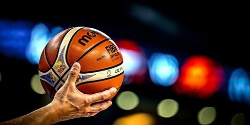 CSM Oradea - CSU Sibiu, scor 82-71, în derby-ul Turneului 10 al Ligii Naţionale de baschet masculin