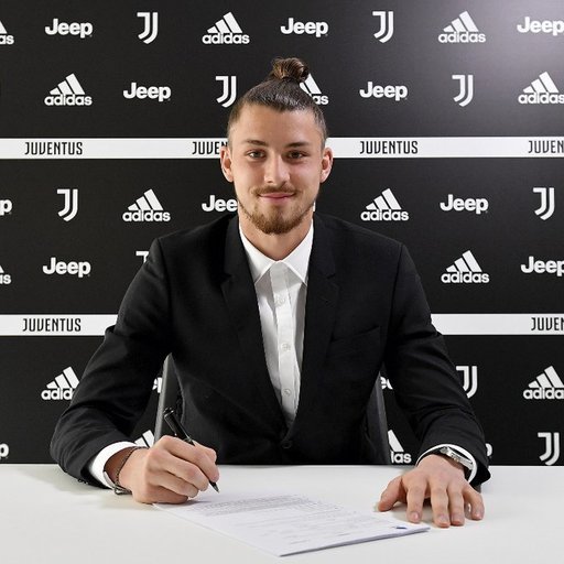 Radu Drăguşin şi-a prelungit contractul cu Juventus Torino
