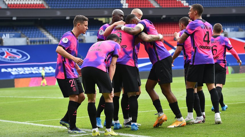 PSG a învins Saint-Etienne, scor 3-2, revenind de la 0-1