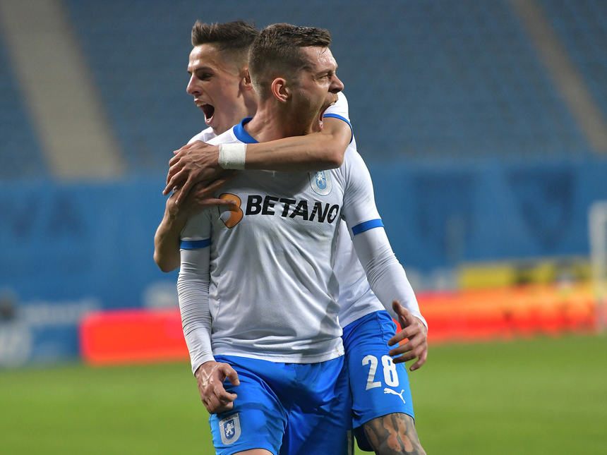 Universitatea Craiova a învins FCSB, scor 2-0, în play-off-ul Ligii I. Oltenii au jucat în inferioritate numerică din minutul 54