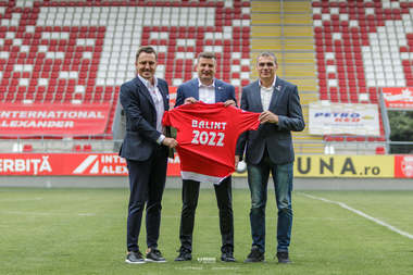 Laszlo Balint şi-a prelungit contractul cu UTA Arad