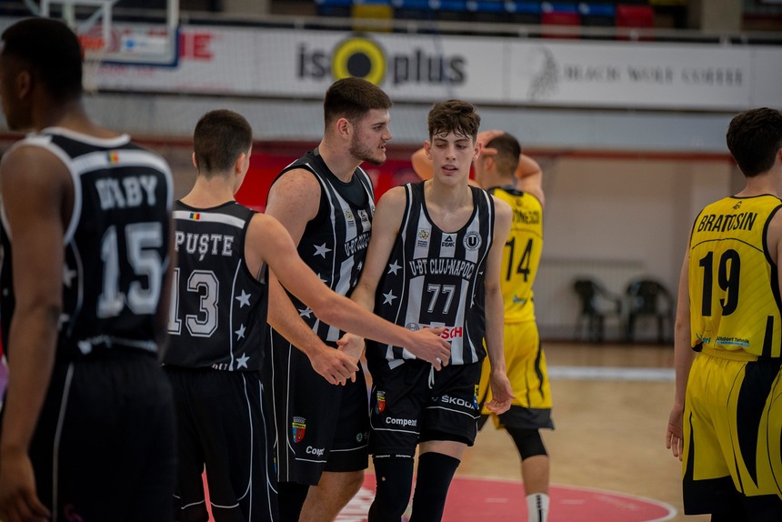 Echipa under 18 a U BT Cluj, campioană naţională la baschet masculin