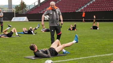 CFR Cluj s-a reunit miercuri sub comanda noul antrenor Marius Şumudică - VIDEO - 