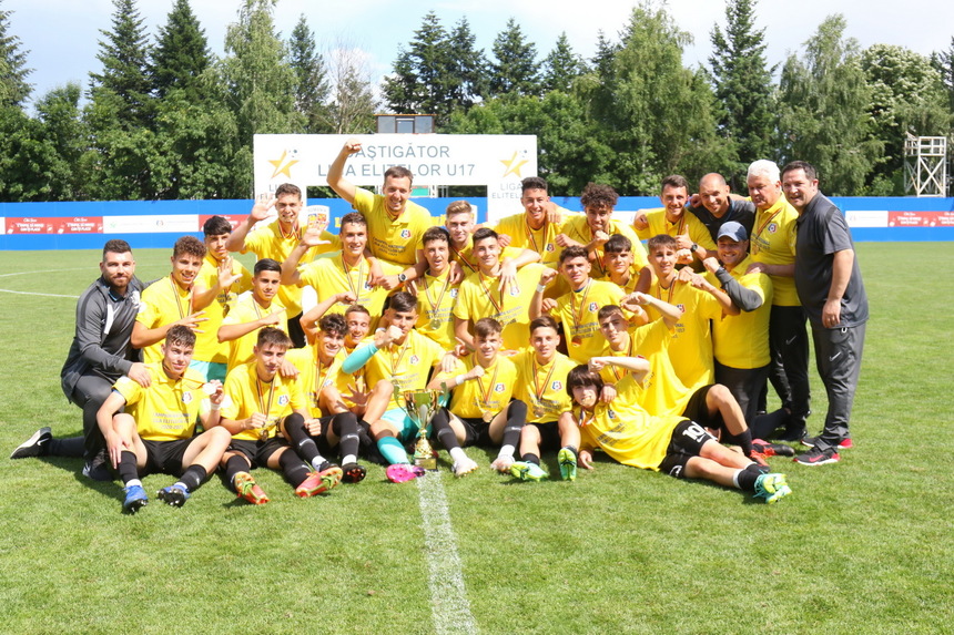 FC Viitorul a devenit campioană naţională la Juniori U17