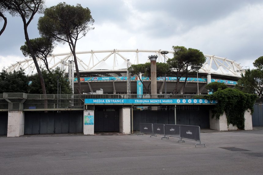 Alertă cu bombă în apropierea Stadionului Olimpic din Roma, cu câteva ore înainte de meciul Italia – Elveţia. Dispozitivul exploziv artizanal a fost neutralizat