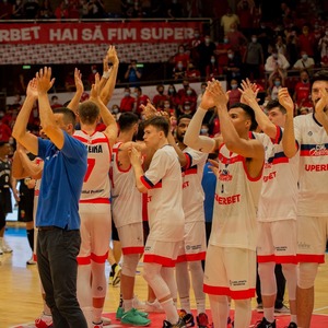 CSM Oradea - U BT Cluj, 2-2 la general, în finala Ligii Naţionale de baschet masculin