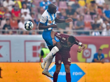 UPDATE - CS Universitatea Craiova a câştigat Supercupa României / Şumudică: Nu au avut nicio situaţie de gol, nici nu au ajuns la poarta noastră / Ouzounidis: Ca să baţi pe CFR trebuie să ai şi noroc