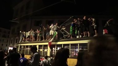 Incidente la Milano după finala Euro-2020: 15 persoane rănite, dintre care unele în stare gravă