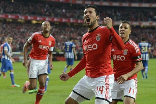 Argentinianul Ezequiel Garay se retrage din activitatea fotbalistică