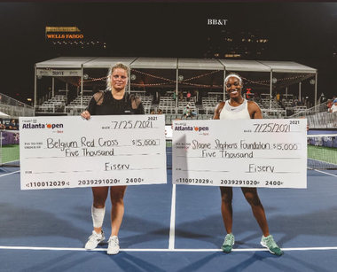 Kim Clijsters a donat 5.000 de dolari Crucii Roşii belgiene