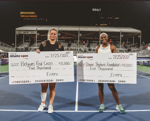 Kim Clijsters a donat 5.000 de dolari Crucii Roşii belgiene