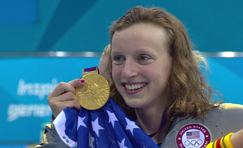 Katie Ledecky a obţinut aurul olimpic la 800 metri liber şi a devenit cea mai titrată înotătoare din istoria JO