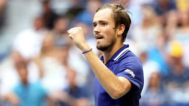 UPDATE - Medvedev l-a învins pe Djokovici în trei seturi şi a câştigat US Open