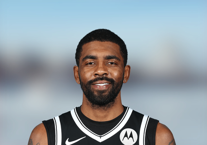 Primăria din New York îi permite lui Kyrie Irving să se antreneze, dar nu şi să joace în meciurile de acasă. Sportivul nu este vaccinat