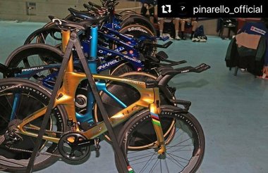 Furt de sute de mii de euro: Cicliştii italieni au câştigat titlul mondial la urmărire pe pistă. A doua zi, au rămas fără biciclete
