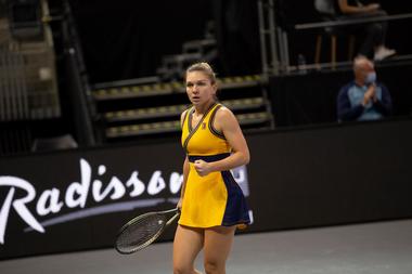 Simona Halep s-a calificat în sferturi la Transylvania Open. Românca a avut nevoie de timeout medical după primul set