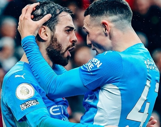 Manchester City a învins cu 2-0 Manchester United, în Premier League