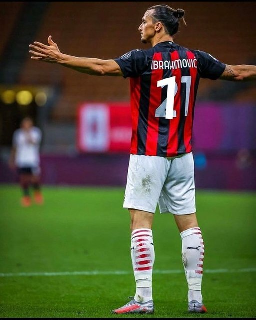 Zlatan Ibrahimovic, fericit să revină la echipa naţională a Suediei