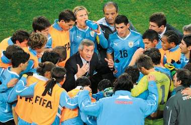 Oscar Tabarez a fost demis de la naţionala Uruguayului, pe care a antrenat-o 15 ani