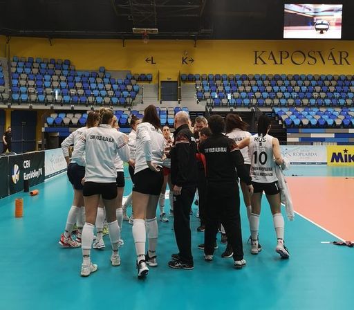 Volei Alba Blaj s-a calificat în optimile Cupei CEV la volei feminin