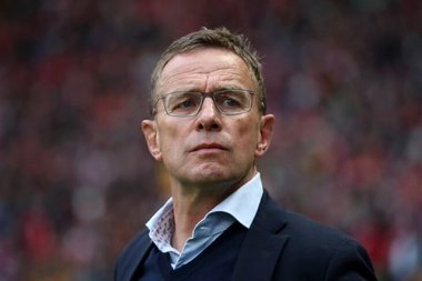 Ralf Rangnick a primit permisul de muncă în Marea Britanie, dar nu va sta pe banca echipei Manchester United la meciul cu Arsenal