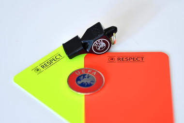 România va găzdui în premieră cursul UEFA dedicat instructorilor de arbitri